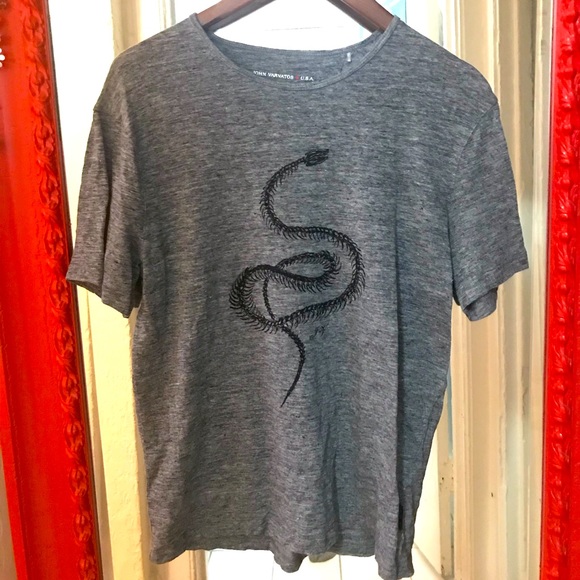John Varvatos Other - RARE JOHN VARVATOS GRAY BLACK SNAKE SKELETON SKULL SHORT SLEEVED TEE T-SHIRT M